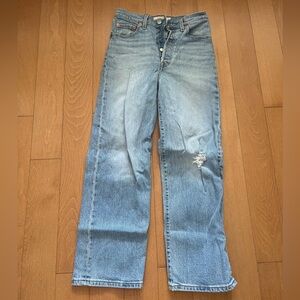 Levi’s Ribcage Straight Jeans size 26